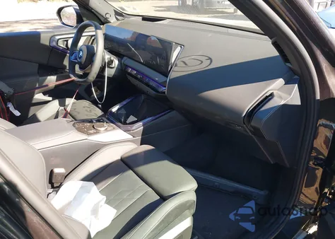 2025 BMW X3 30 xDrive z USA, uszkodzony, nr VIN 5UX53GP00S9114976